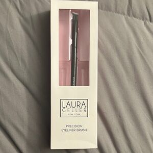 Laura Geller Black Precision Eyeliner Brush